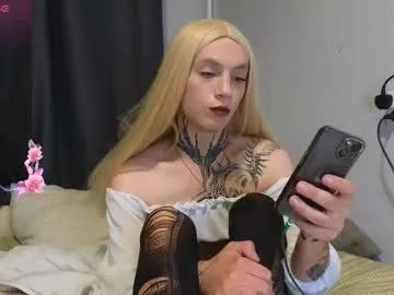 Freechat 1lola4ka on Chaturbate