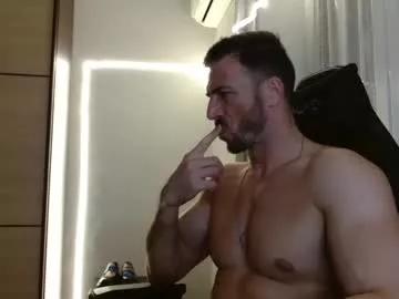 Private aaront0pmuscles on Chaturbate
