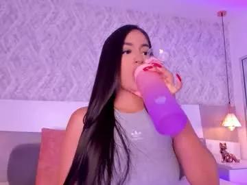 Freechat aishapeyton on Chaturbate