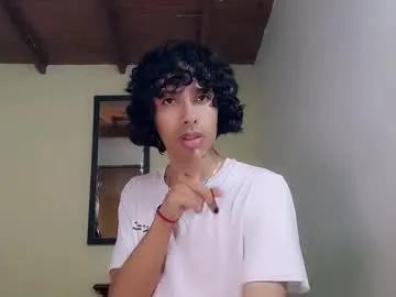 Freechat alexis21_ on Chaturbate