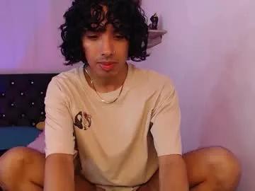 Freechat alexis21_ on Chaturbate