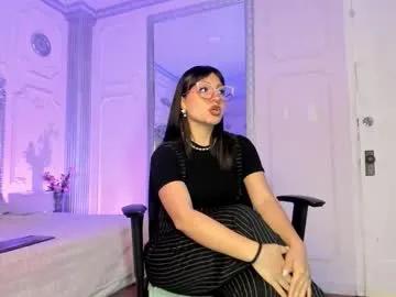 Freechat alisonfishert on Chaturbate