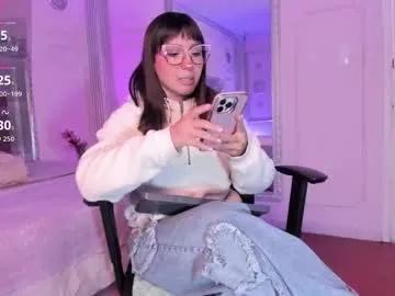 Freechat alisonfishert on Chaturbate