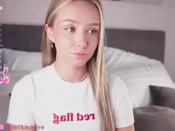 Freechat alodiaacomb on Chaturbate