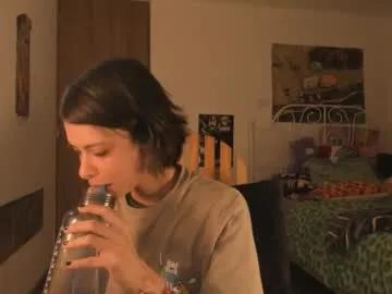 Freechat alone_together_ on Chaturbate