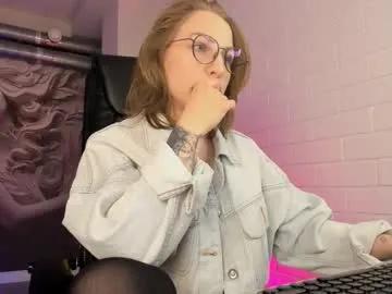 Freechat aphexqueen on Chaturbate