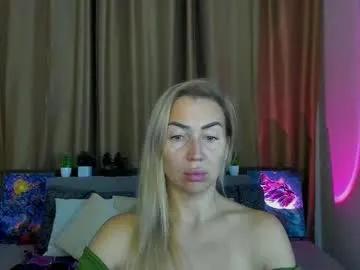 Freechat ay_kiss_jully on Chaturbate