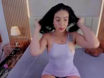 bilie_rouse1 — GOAL: HI BILIE [10 tokens remaining] New content in my profile this week to make u happy! #bigass #squirt #masturbate #torso #anal