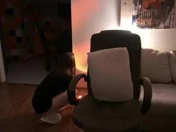 Freechat bitter_moon on Chaturbate