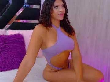 Freechat bunnynicolle on Chaturbate