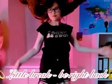 Freechat carol_carmen on Chaturbate