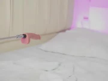 Freechat caroline_adams_ on Chaturbate