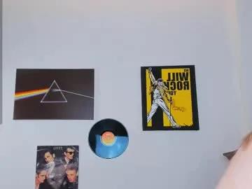 Freechat cassieholland on Chaturbate