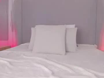 Freechat chloe_dee_ on Chaturbate