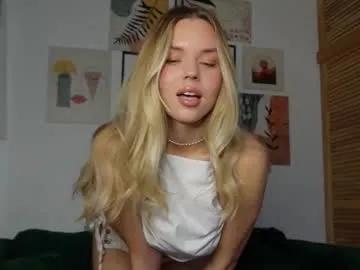 Freechat corni__ on Chaturbate