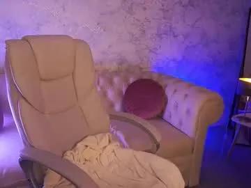 Freechat curlycandyxx on Chaturbate