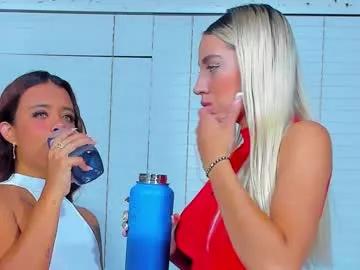 Freechat cuteanddesesperate on Chaturbate