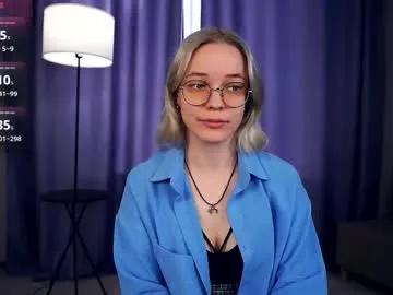Freechat deannmaslen on Chaturbate