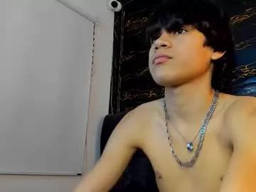 Freechat diamond_twink on Chaturbate