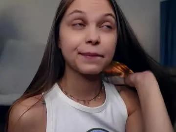 Freechat dierafauxa on Chaturbate