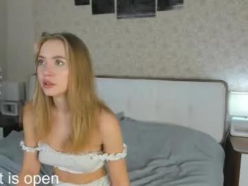 Freechat elina_wilgauch on Chaturbate