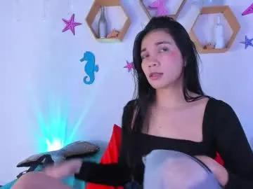 Chaturbate emiily_parkerr is Freechat emiily_parkerr — Goal: touching the vagina with the foot #footjob #18 #blowjob #feet #lovense - Next Goal: squirting