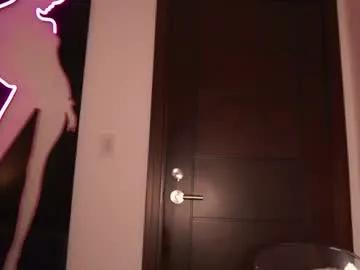 Freechat erikabee on Chaturbate