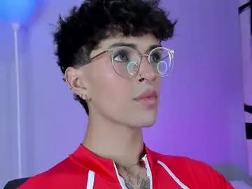 Freechat erisleon on Chaturbate