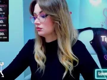 Freechat evelyne_rose on Chaturbate