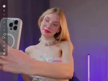 Freechat feliceallston on Chaturbate