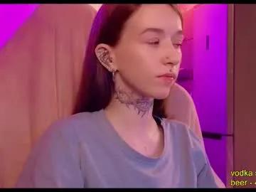 Freechat fran_bow on Chaturbate