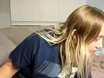 Freechat goddessmayvn on Chaturbate