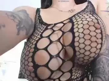 Freechat guadalupe21_ on Chaturbate
