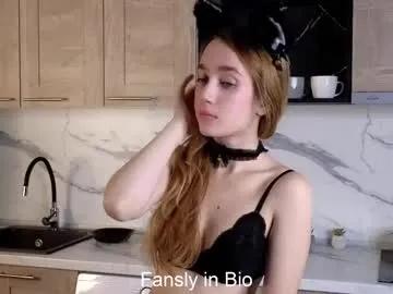 Freechat gwenbunn on Chaturbate