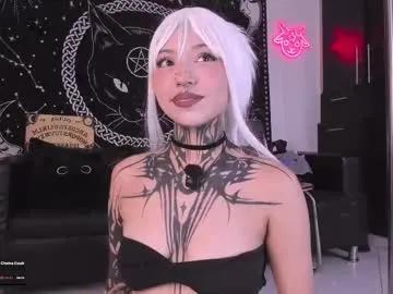 Freechat hazellwitch on Chaturbate