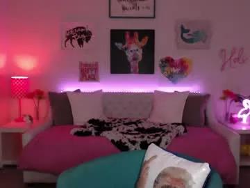 Freechat holihurricane on Chaturbate