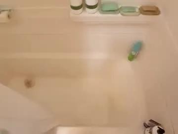 Freechat holycannoli123 on Chaturbate