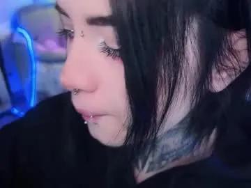 Freechat i_died_again on Chaturbate