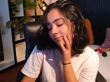 ivy_gail — flash boobies+shake them [54 tokens left] Hello! Welcome back to my room #bigboobs #squirt #18 #teen #natural