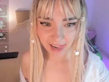 Freechat ivy_ragnar on Chaturbate