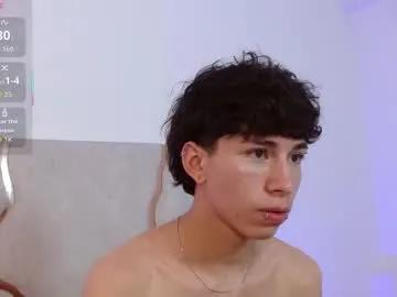 Freechat kaelwolf_tay on Chaturbate