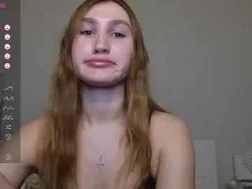 Freechat kellykeat on Chaturbate
