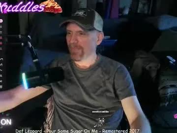 Freechat kenkuddles on Chaturbate