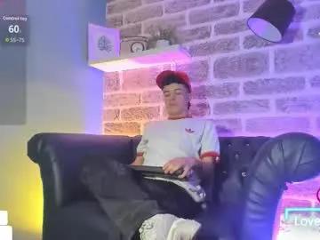 kevinn_blue — GOAL: Sexy Dance [46 tokens remaining] Hey There! Enjoy with me a good moment and make me cum just for you! #bigdick #lovense #twink #hairy #socks