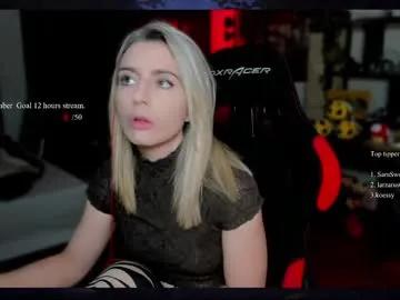 Freechat kimilee22 on Chaturbate