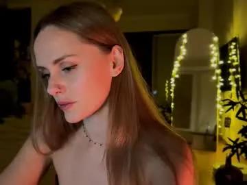 Freechat kissnova_ on Chaturbate