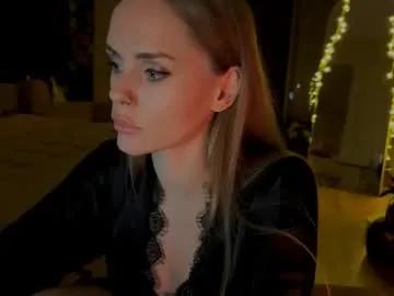 Freechat kissnova_ on Chaturbate