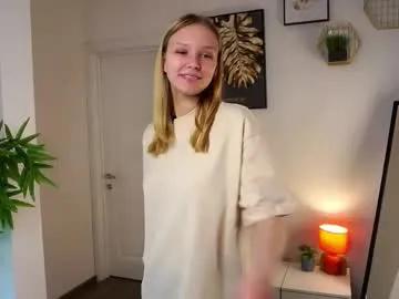 Freechat laurendarou on Chaturbate