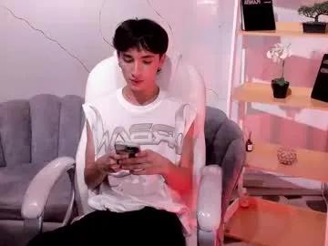 Freechat liampage_ on Chaturbate