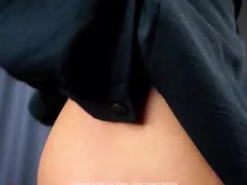 Private lipswithsmileonthem on Chaturbate